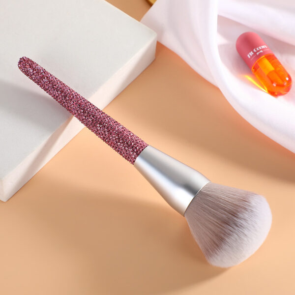 Diamond Encrusted Makeup Brush Soft Bristle Makeup Tool - Image 2